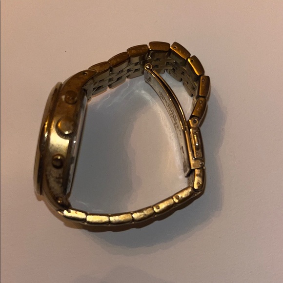 Michael Kors Gold Watch - Picture 2 of 3